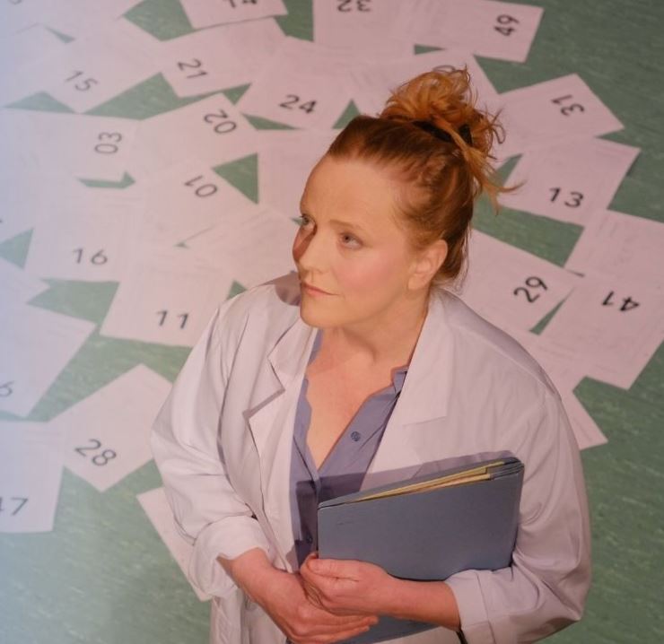 A globe on a stethoscope